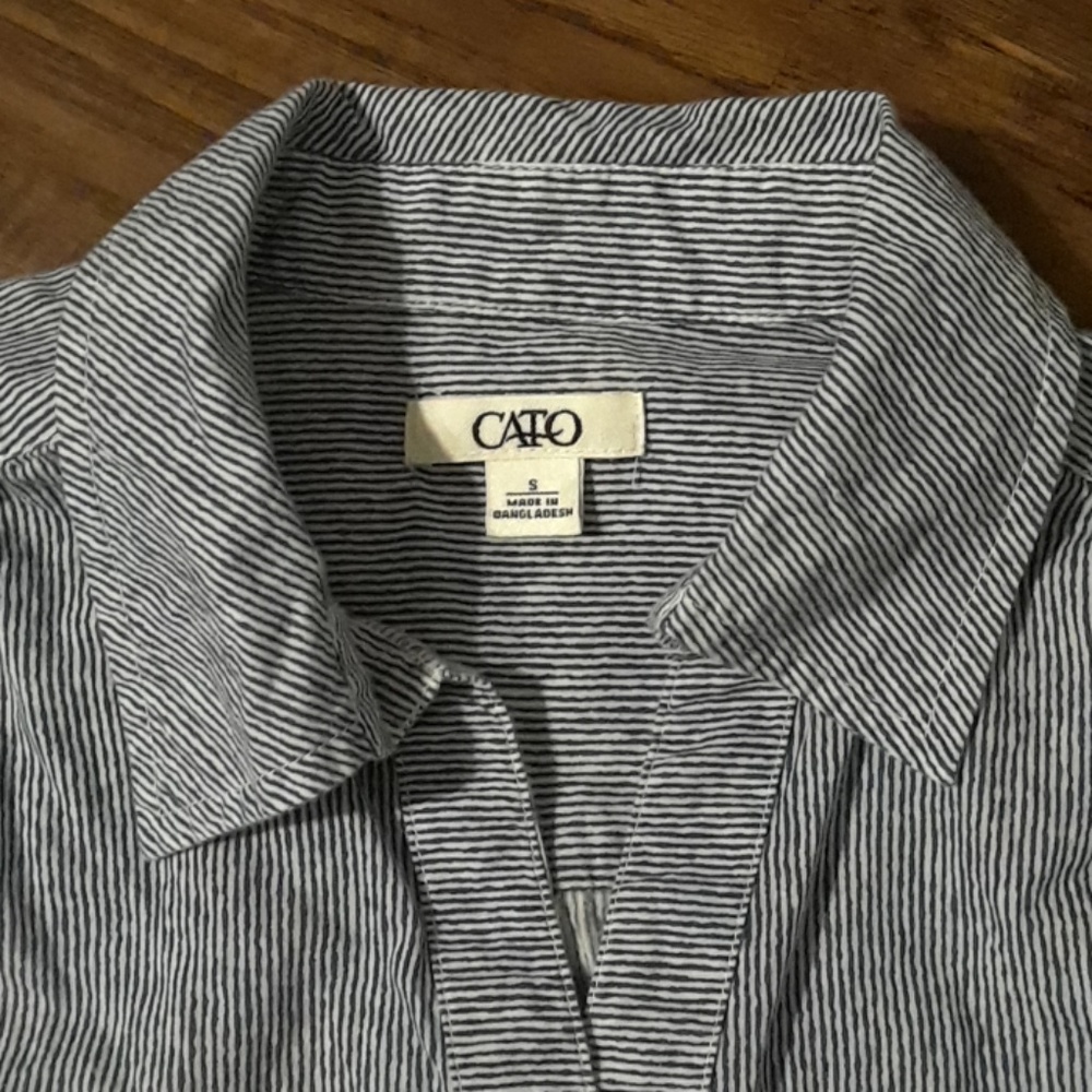 Very cute CATO shirt size S - Picture 2 of 4